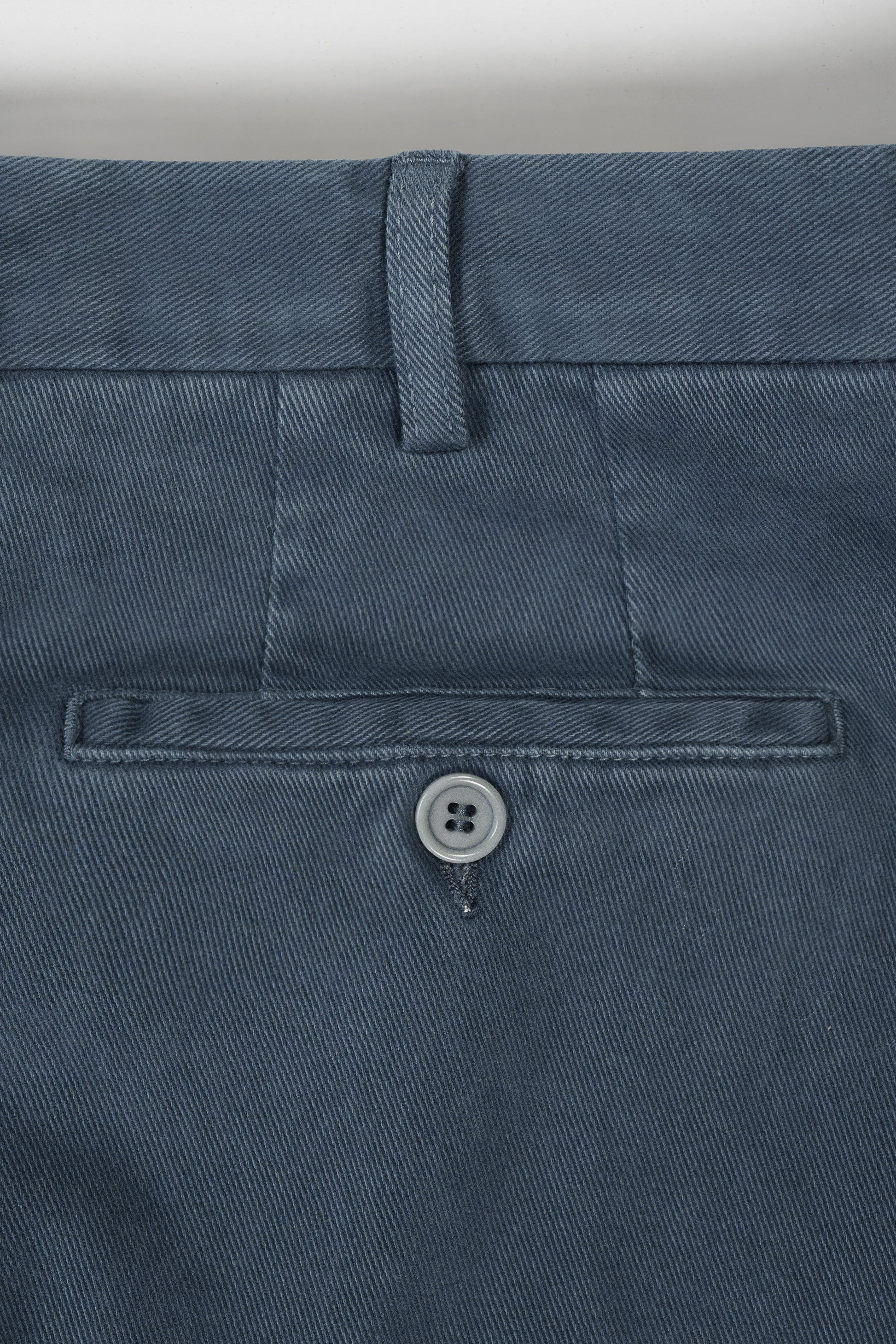 Pantaloni sportivi in cotone elastan blu denim
