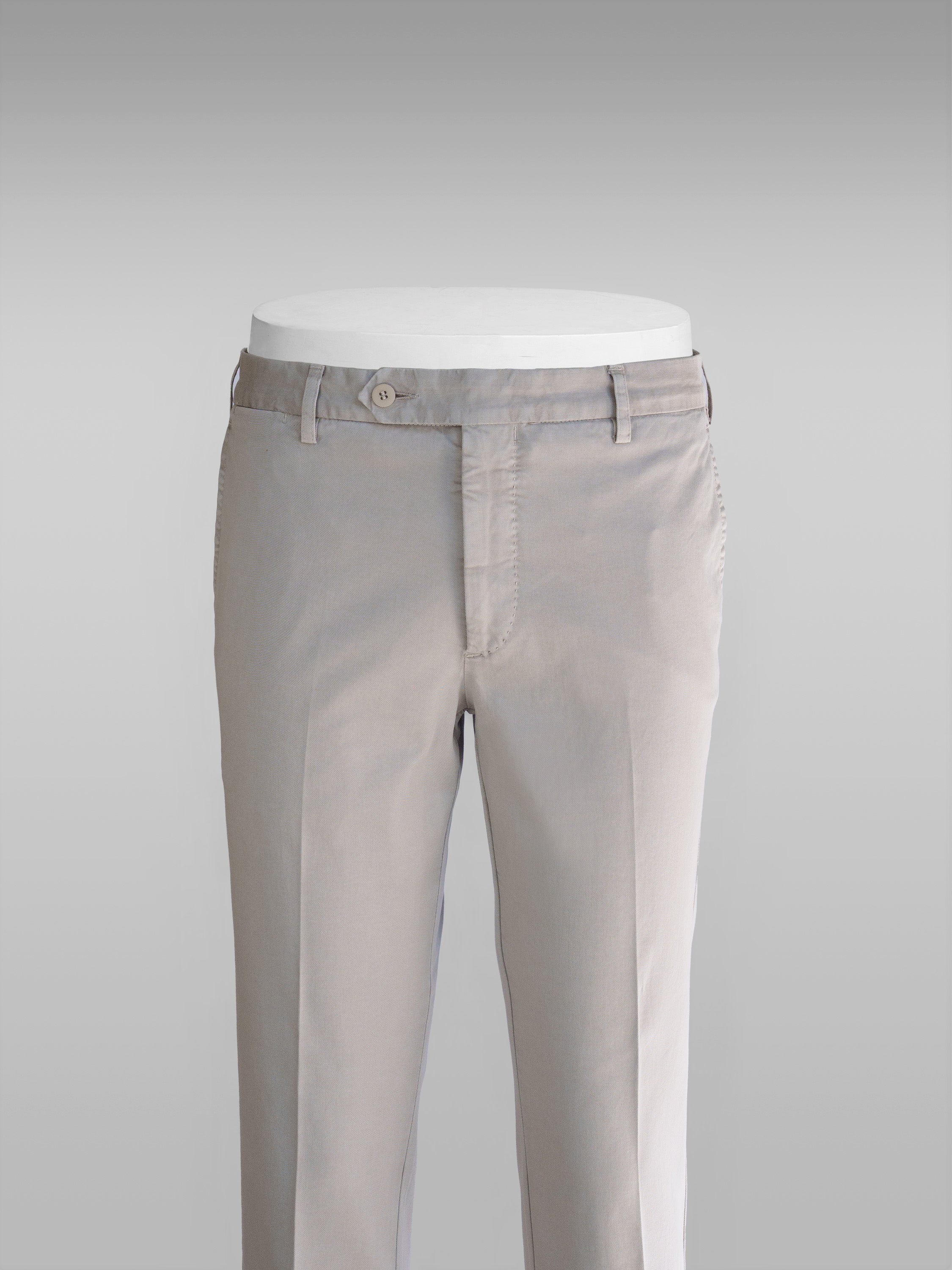 Light beige cotton supima sport trousers with flaps