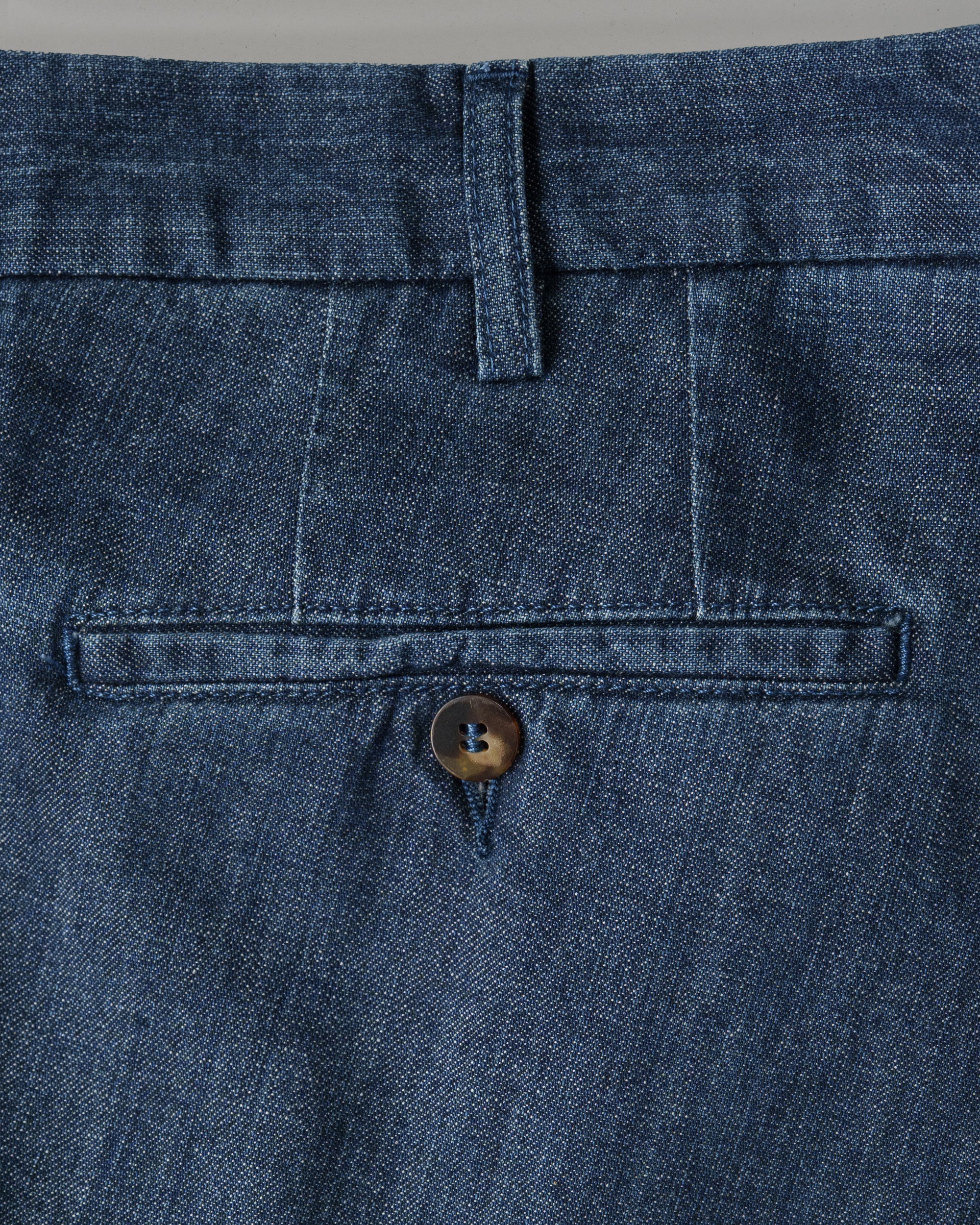 Pantaloni sportivi estivi in denim blu