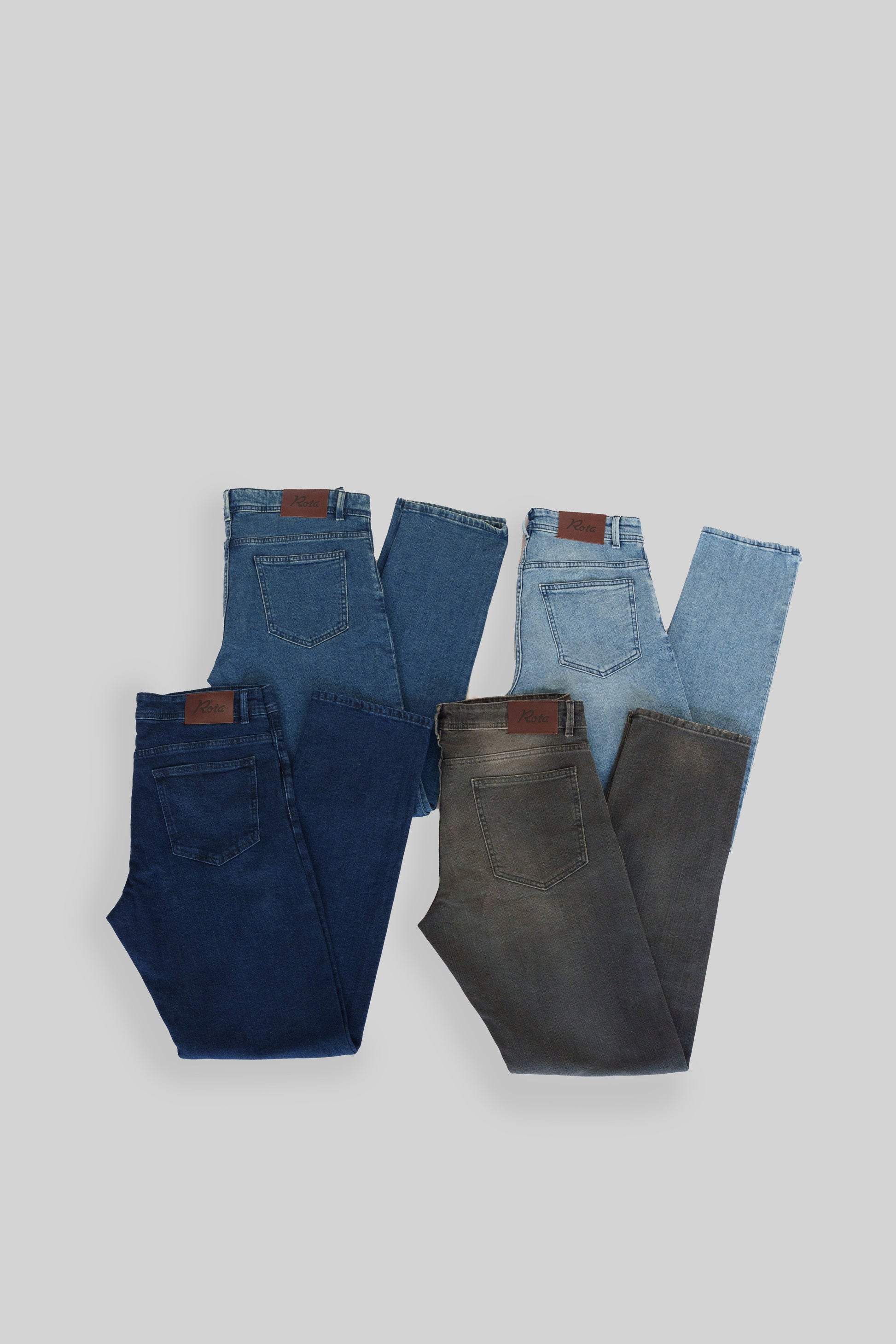 Pantaloni in cotone denim blu scuro con 5 tasche