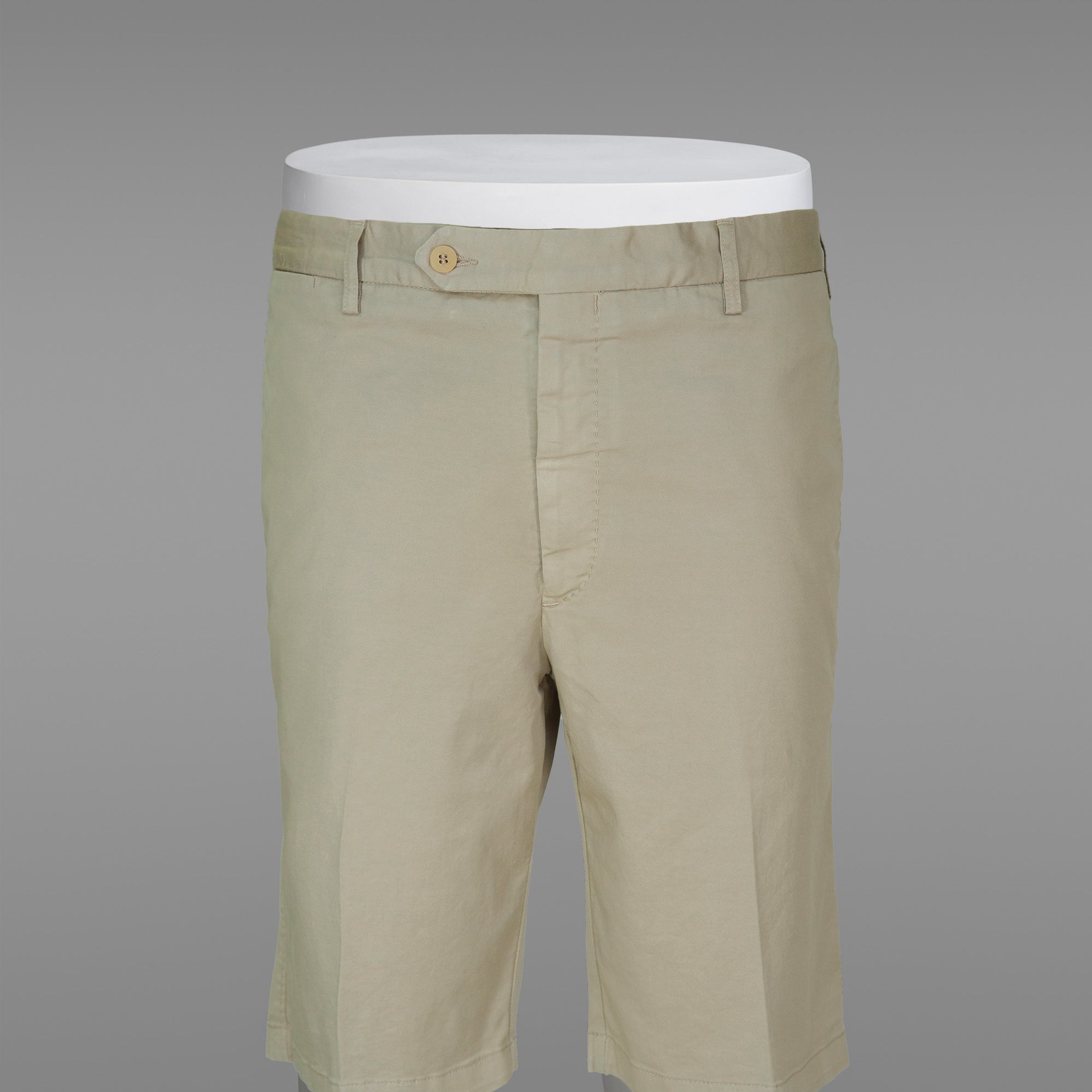 Bermuda sportivo in cotone elastan beige chiaro