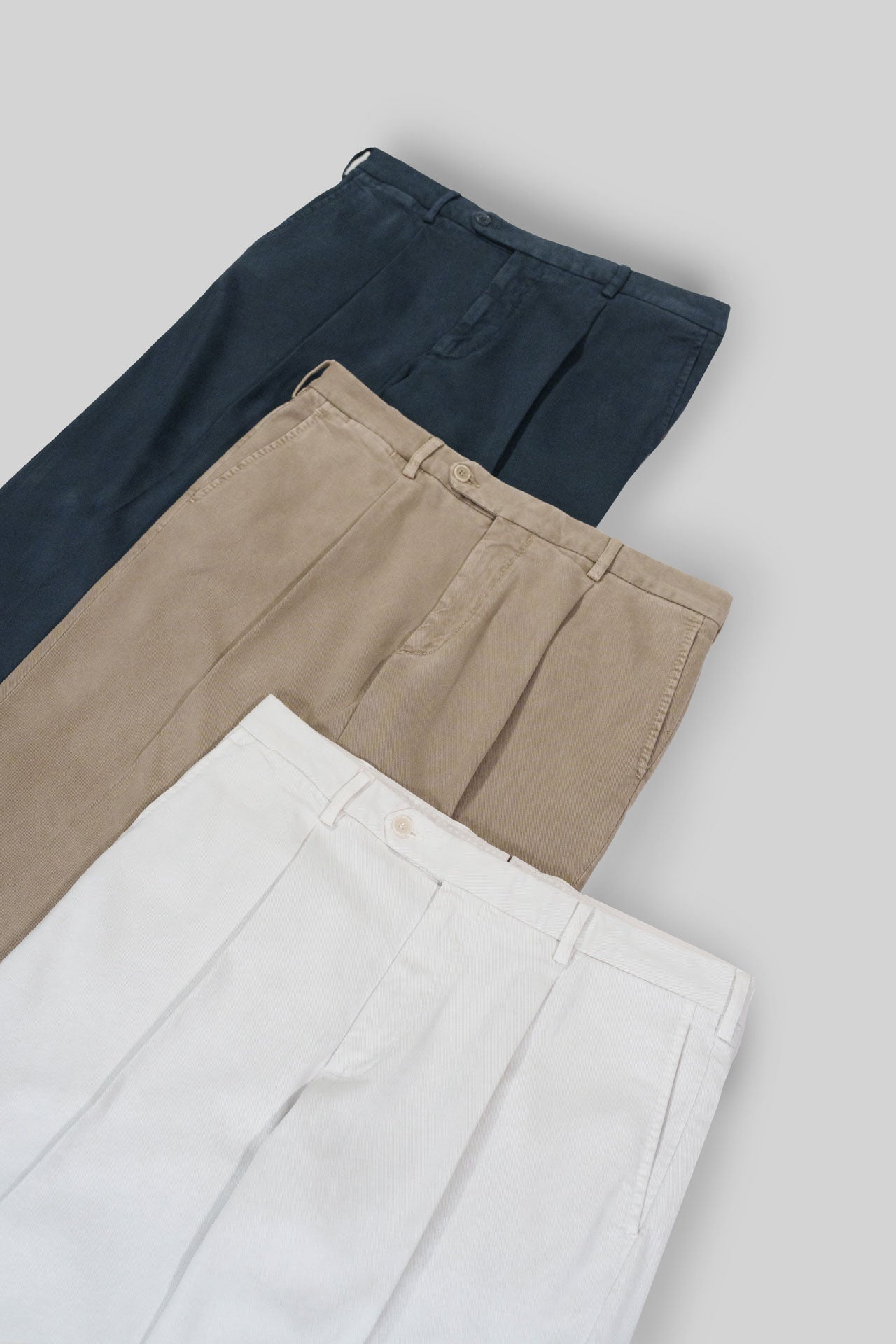 Pantaloni sportivi in cotone elastan beige con 1 pinces