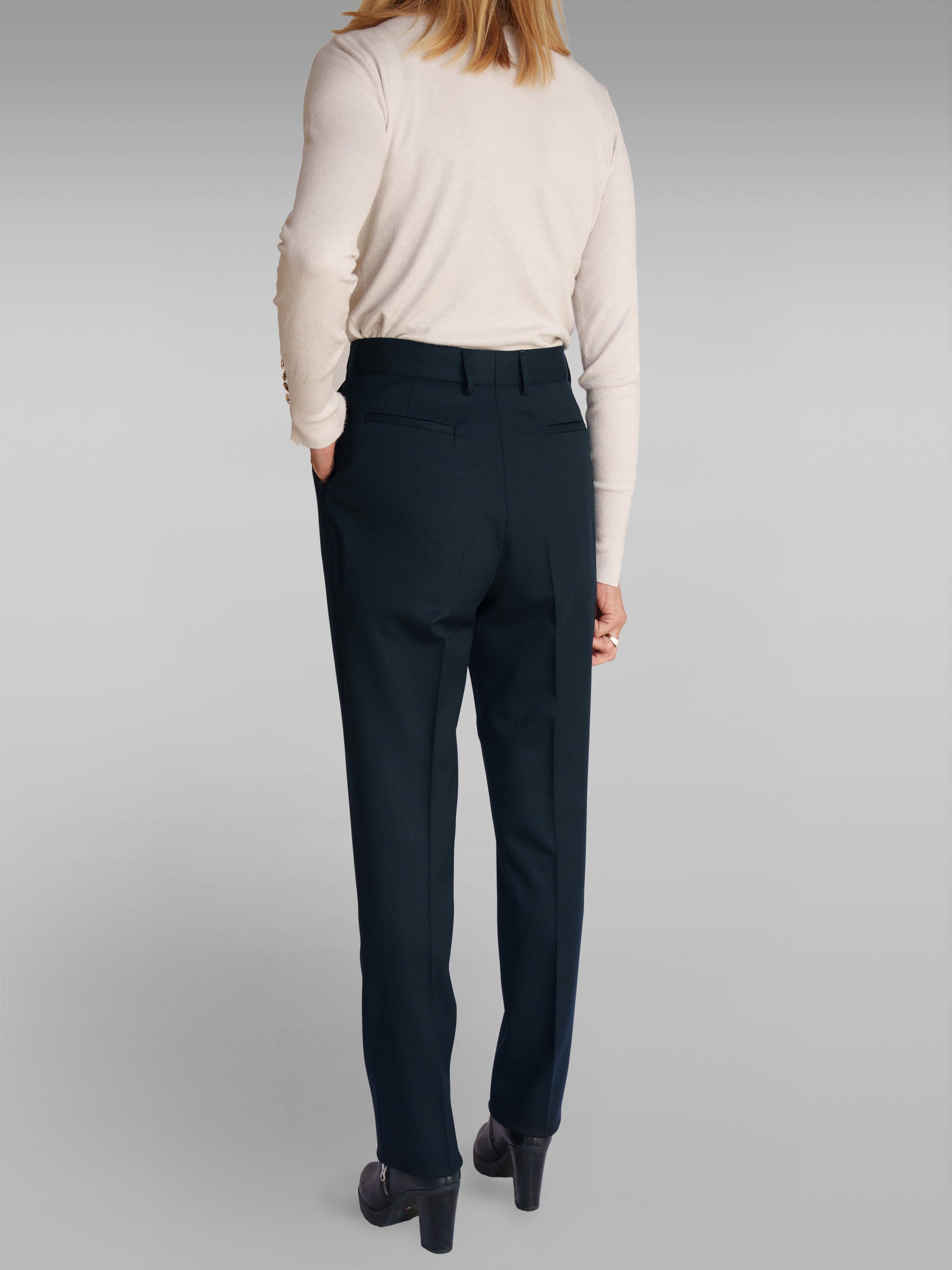 Pantaloni da donna a 2 pieghe (disponibili in 2 colori)