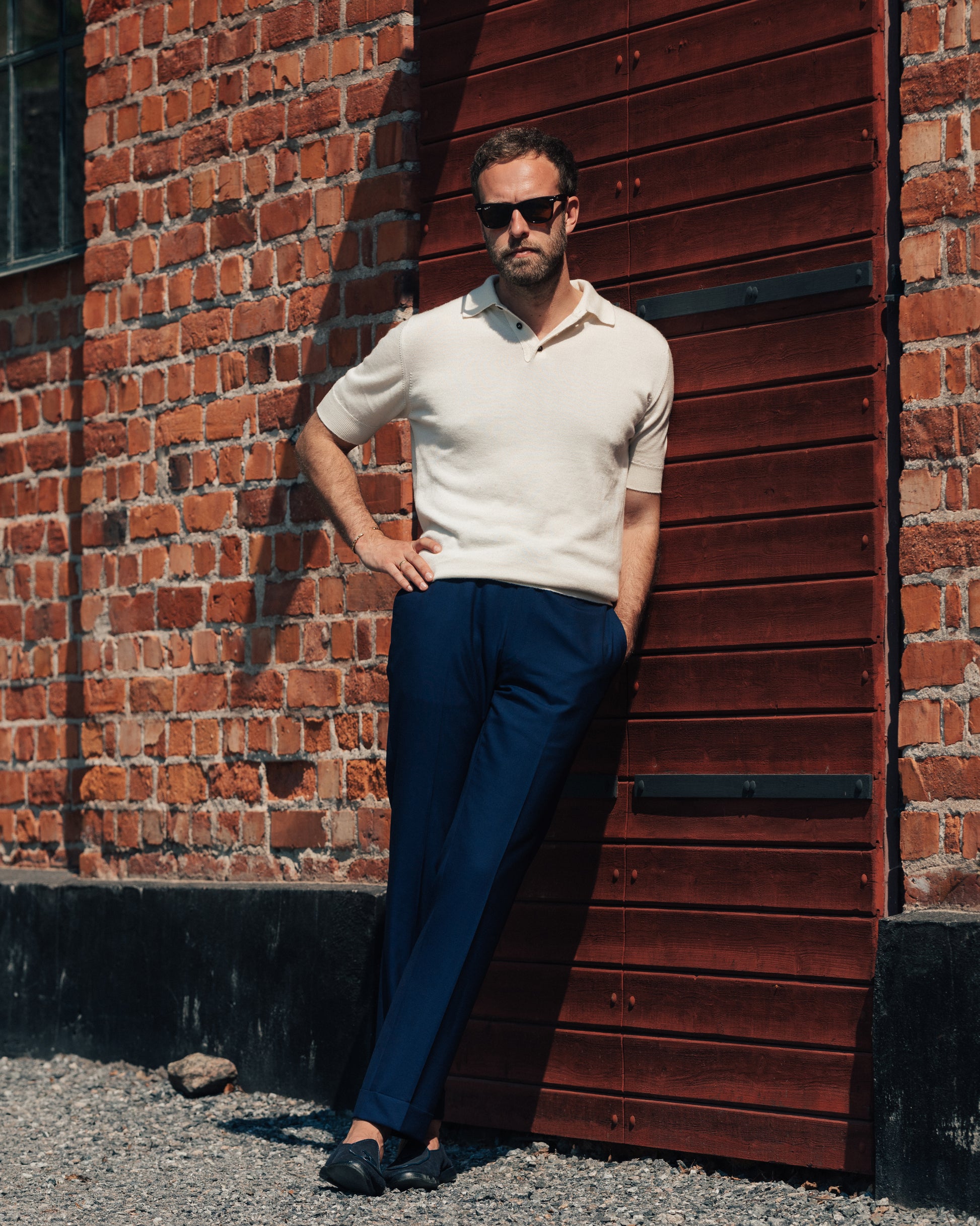 Pantaloni in lana blu medio, vestibilità regolare