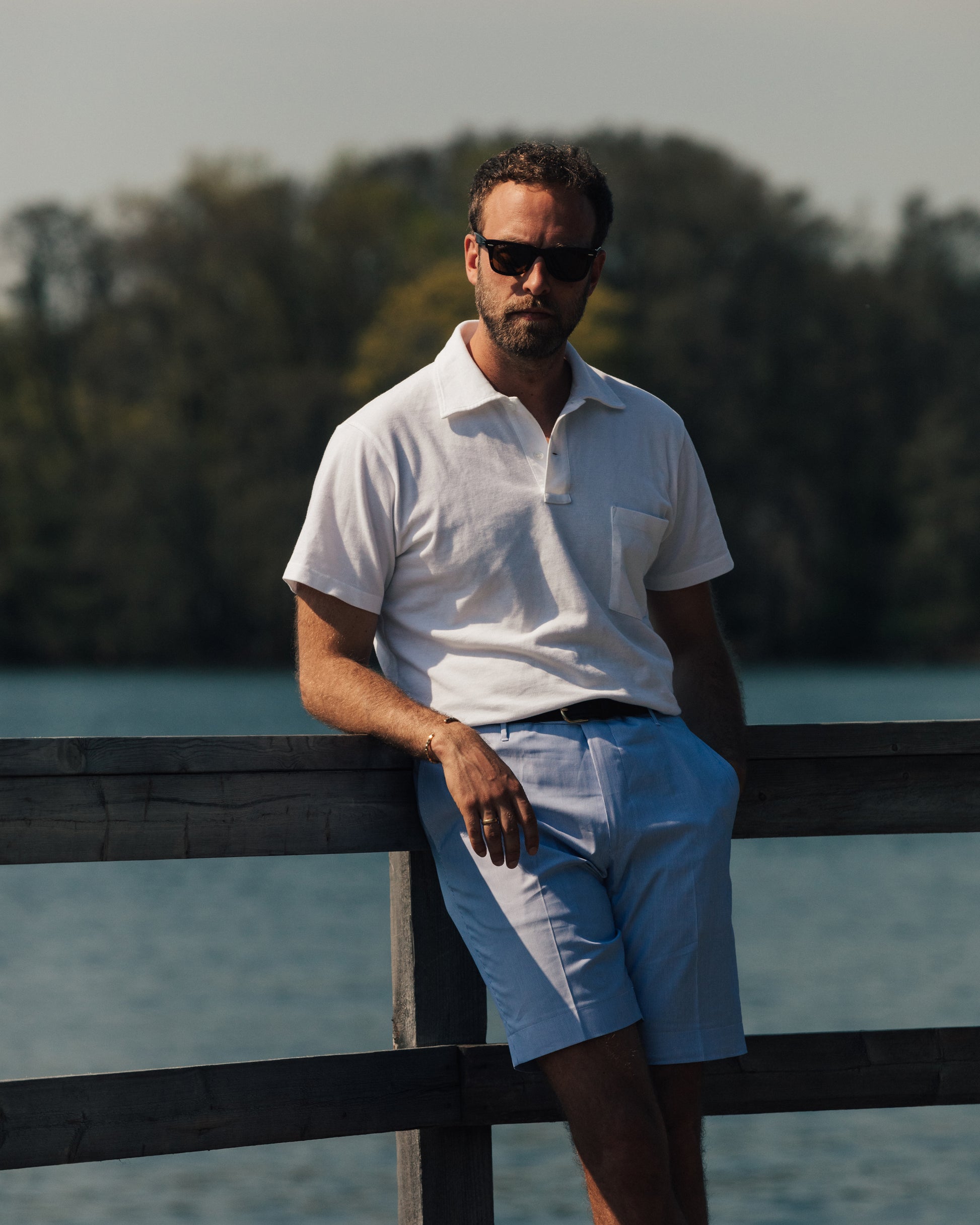 Pantaloni bermuda in cotone blu cielo, vestibilità regolare