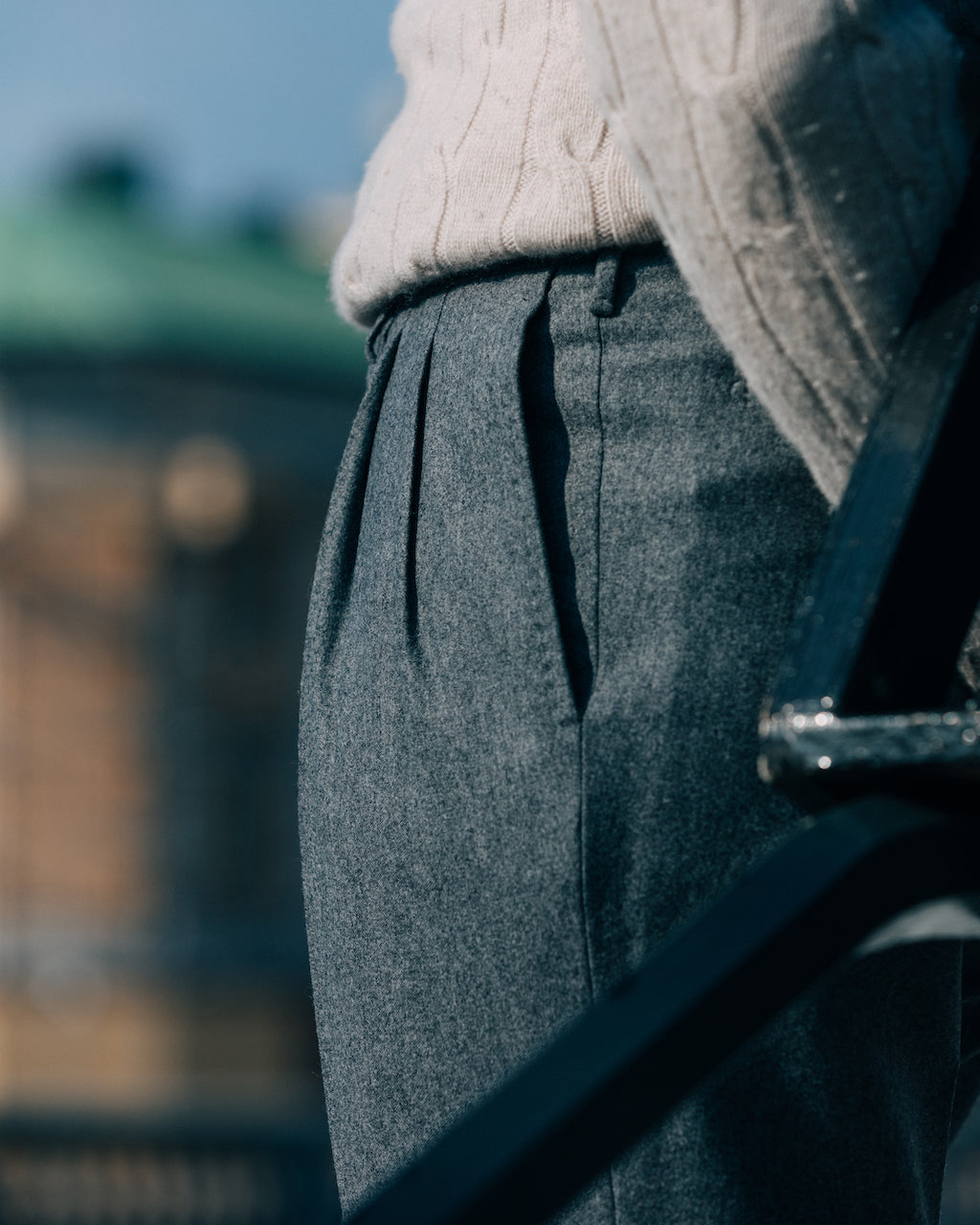 Pantalone grigio medio in lana flanella regular fit