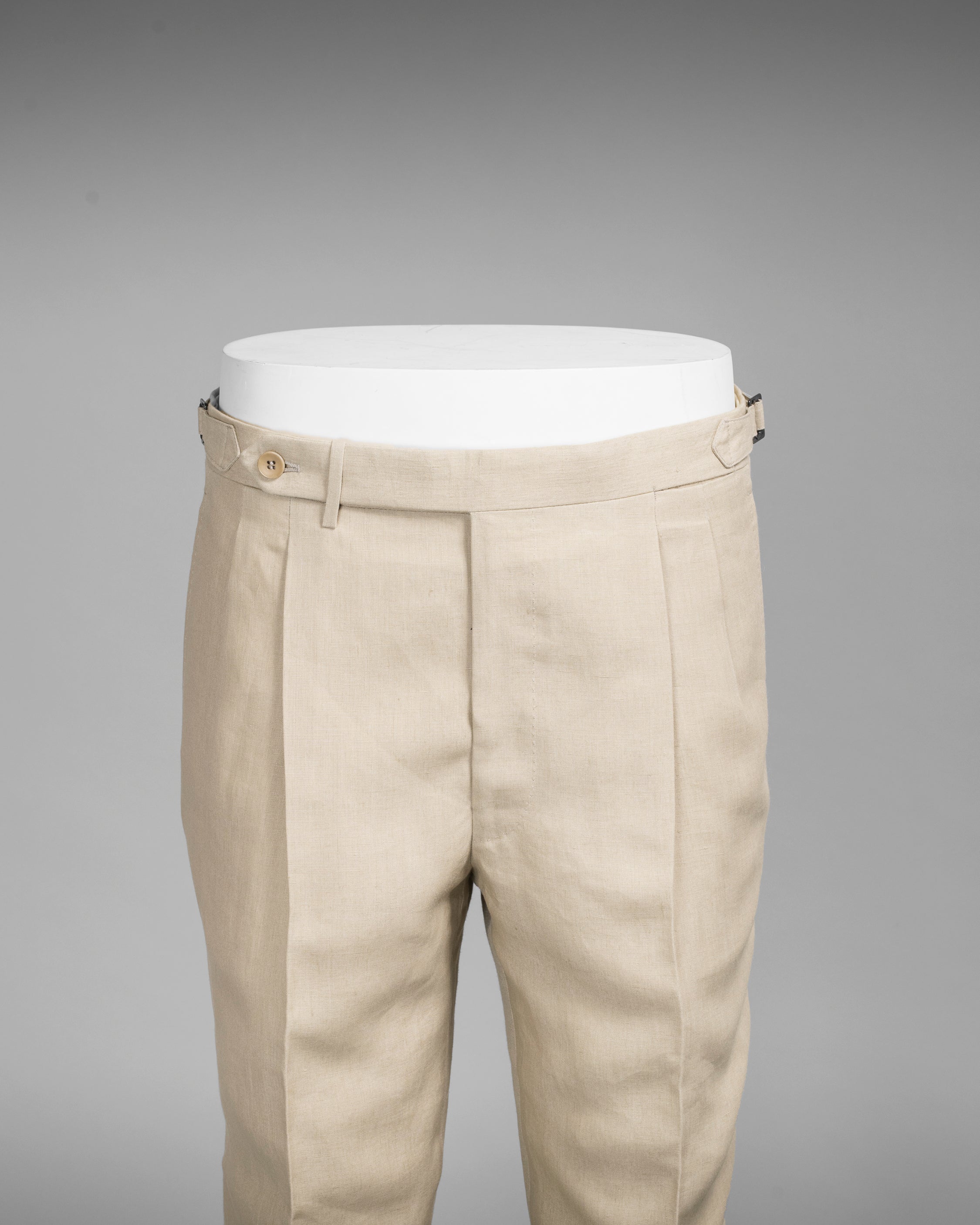 Pantaloni in lino beige dalla vestibilità regolare