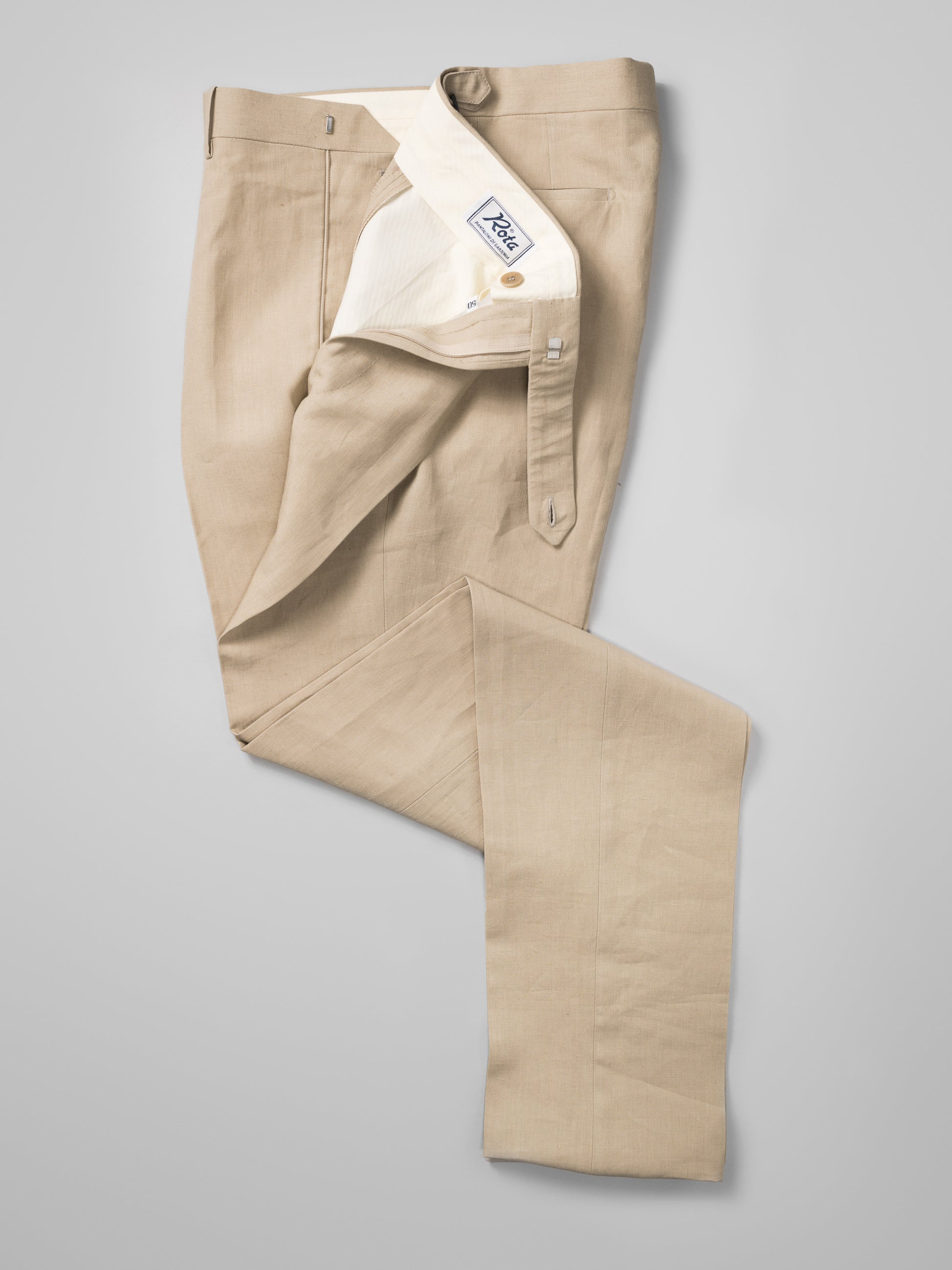 Pantaloni in lino beige dalla vestibilità regolare