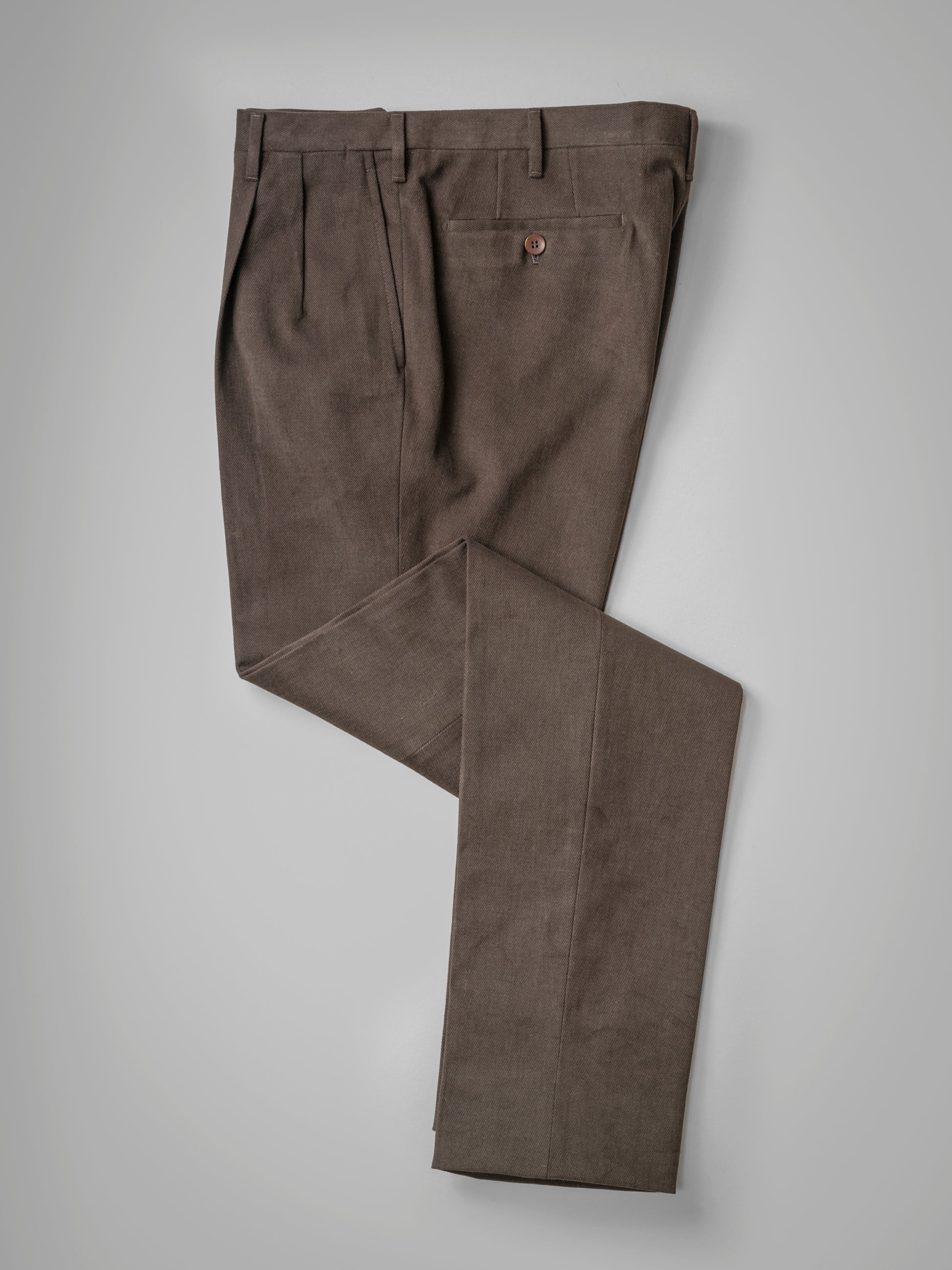 Pantaloni in cotone marrone scuro dalla vestibilità regolare