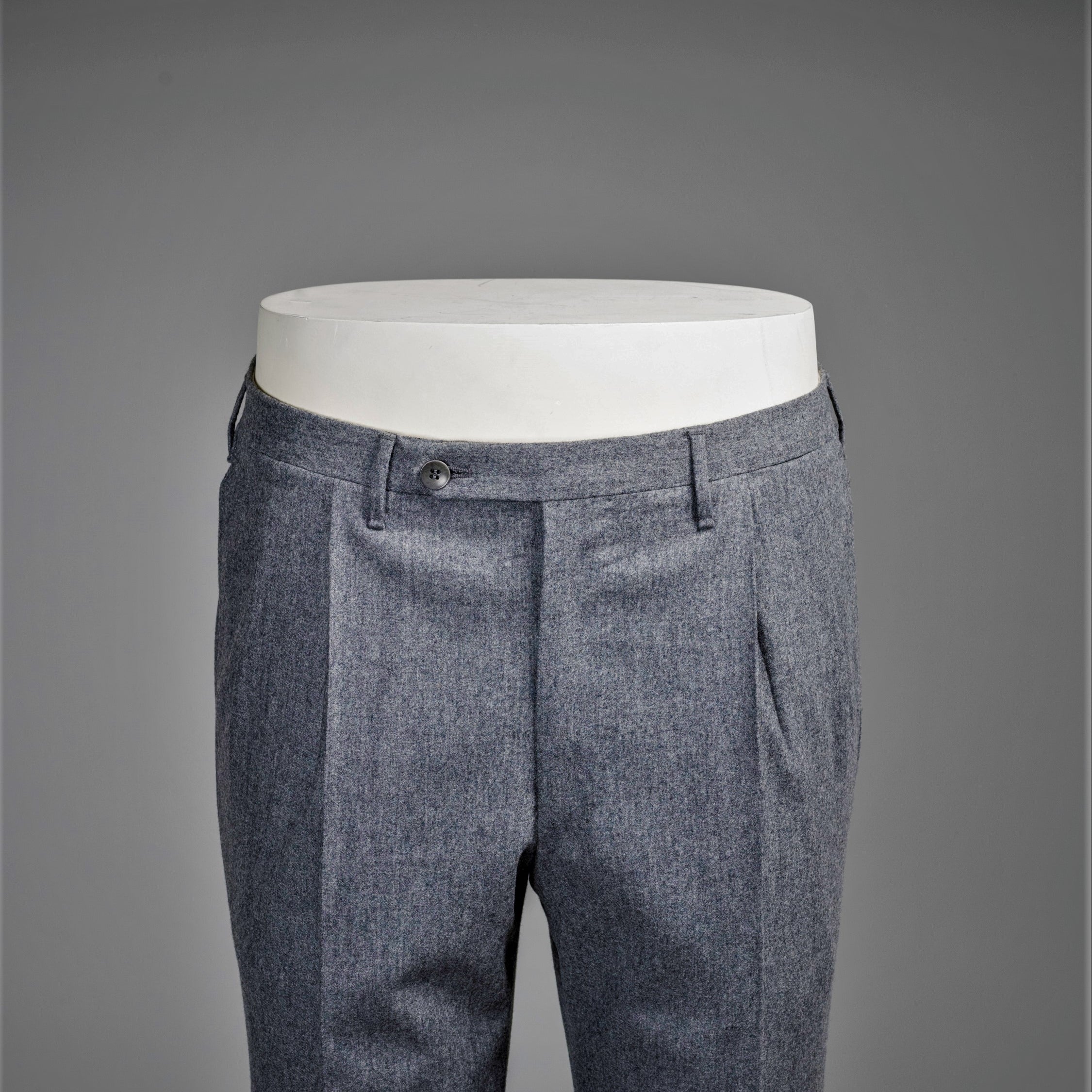 Pantalone grigio medio in lana flanella regular fit