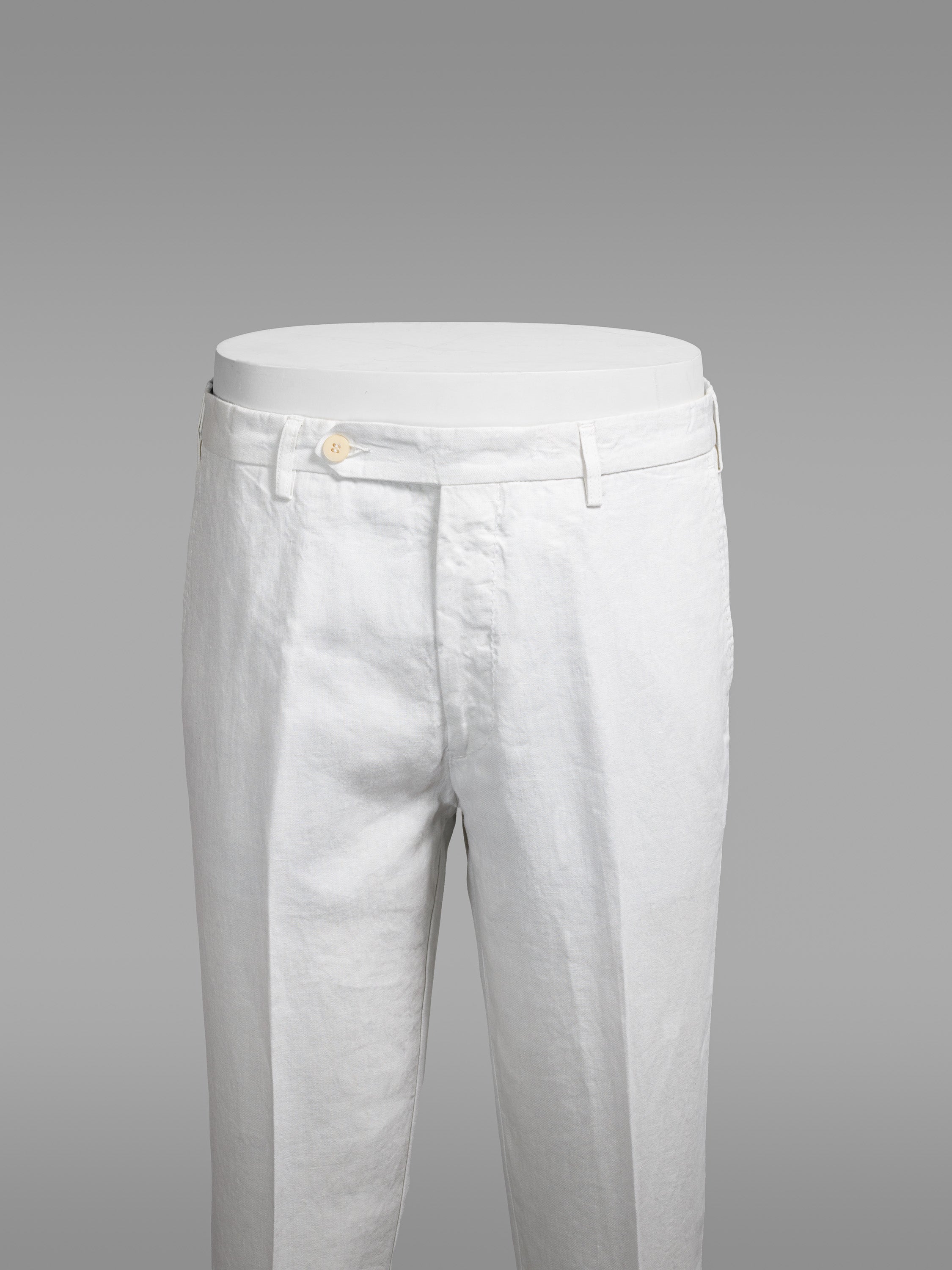 Pantaloni sportivi in lino bianco