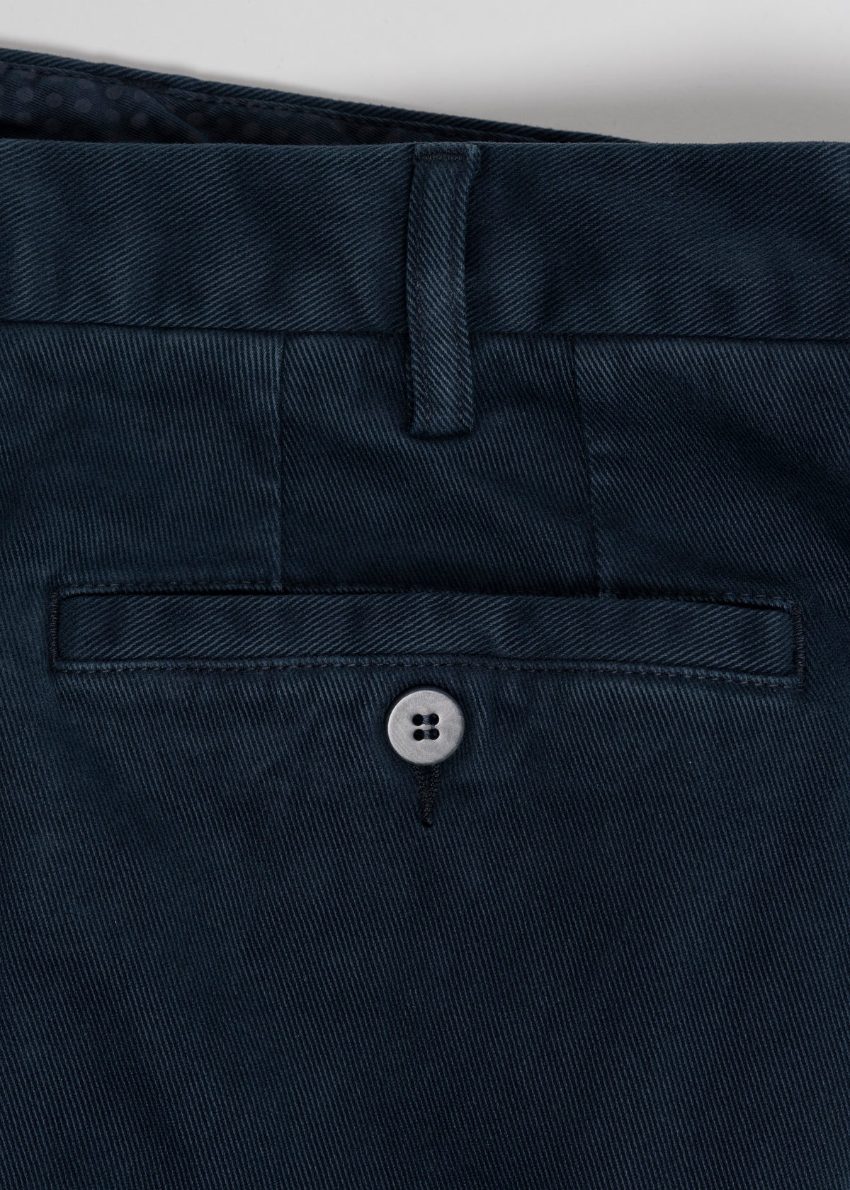 Slim fit trousers in sport cotton elastan – available in 9 colors