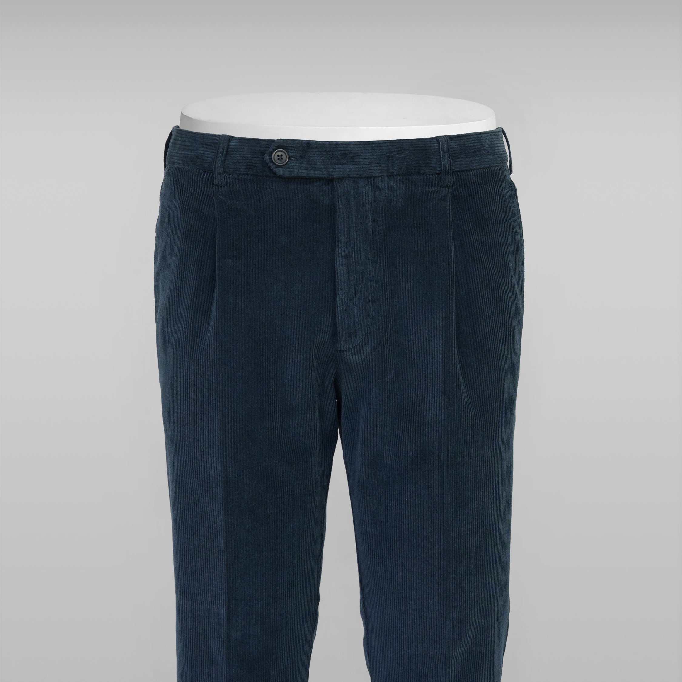 Pantaloni sportivi in velluto a coste blu scuro con 1 pinces