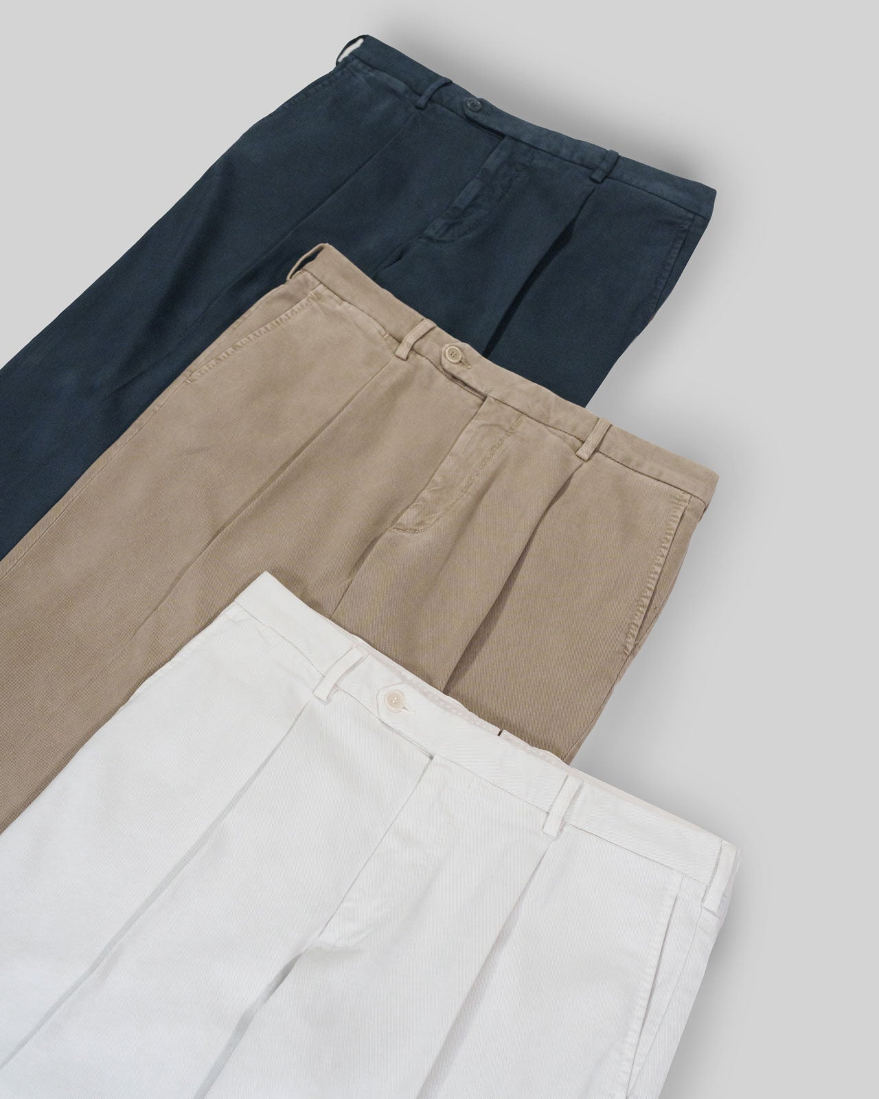 Dark blue cotton elastan sport trousers 1 pleat