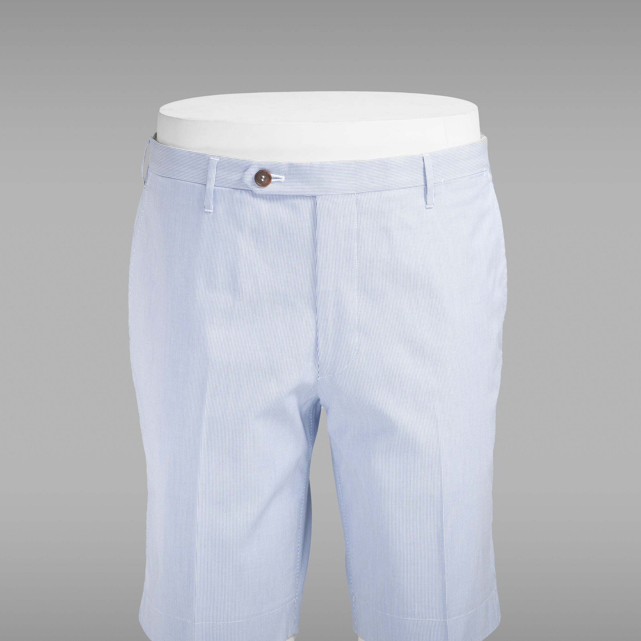 Sky blue pair of regular fit cotton bermuda
