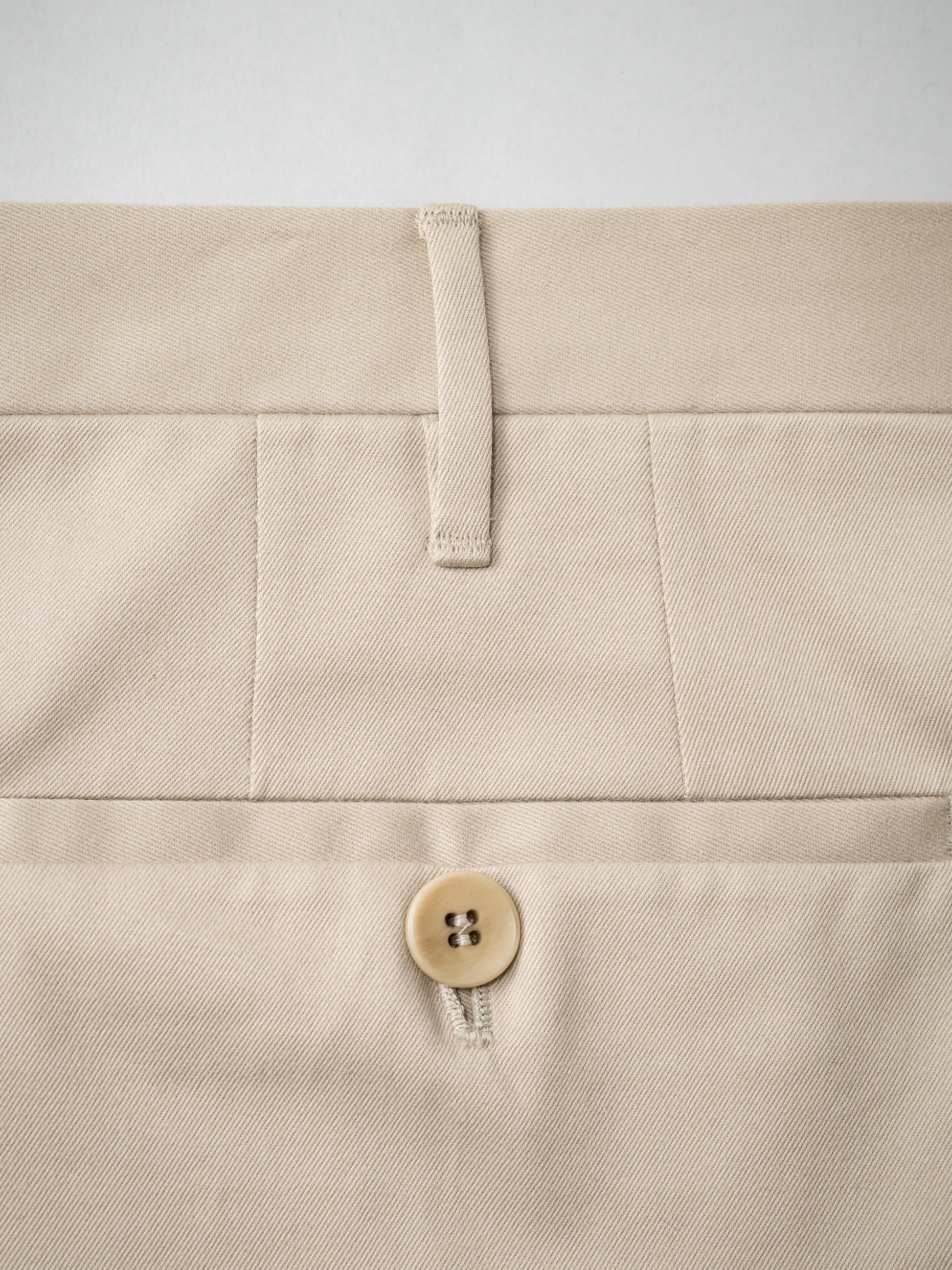 Beige pair of regular fit cotton trousers – Rota SRL