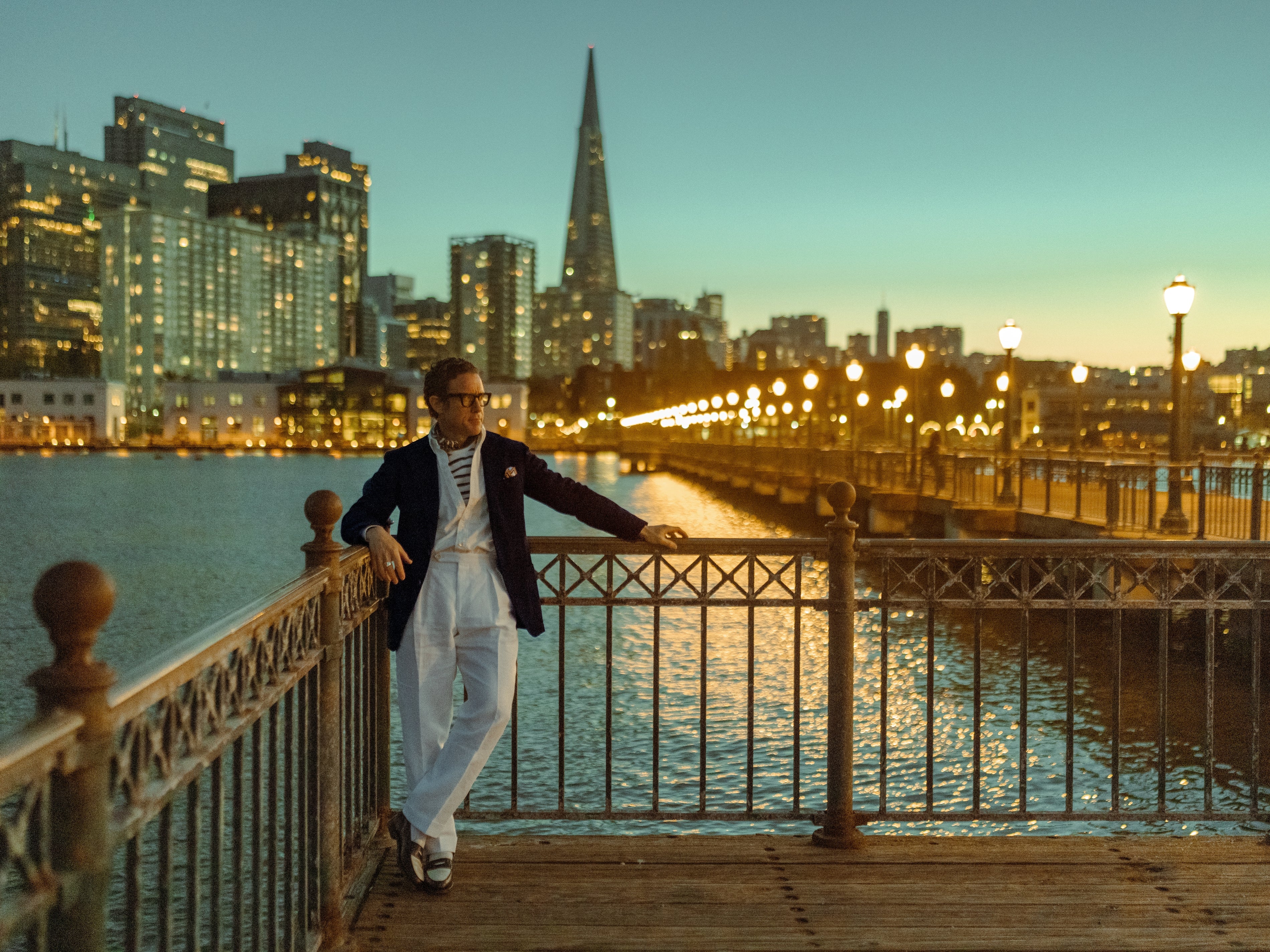 New York white linen trousers