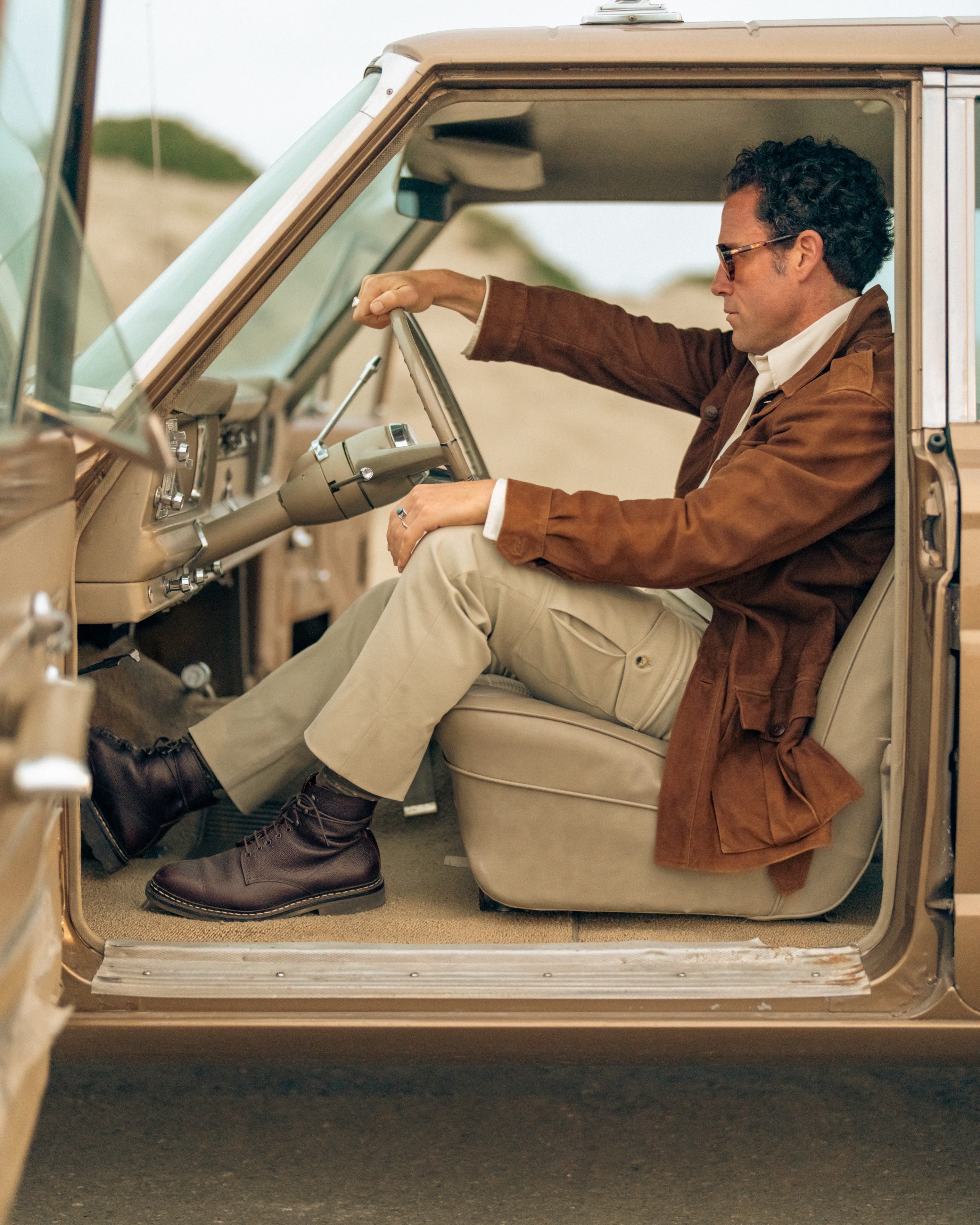 Light beige cotton elastan cargo pockets